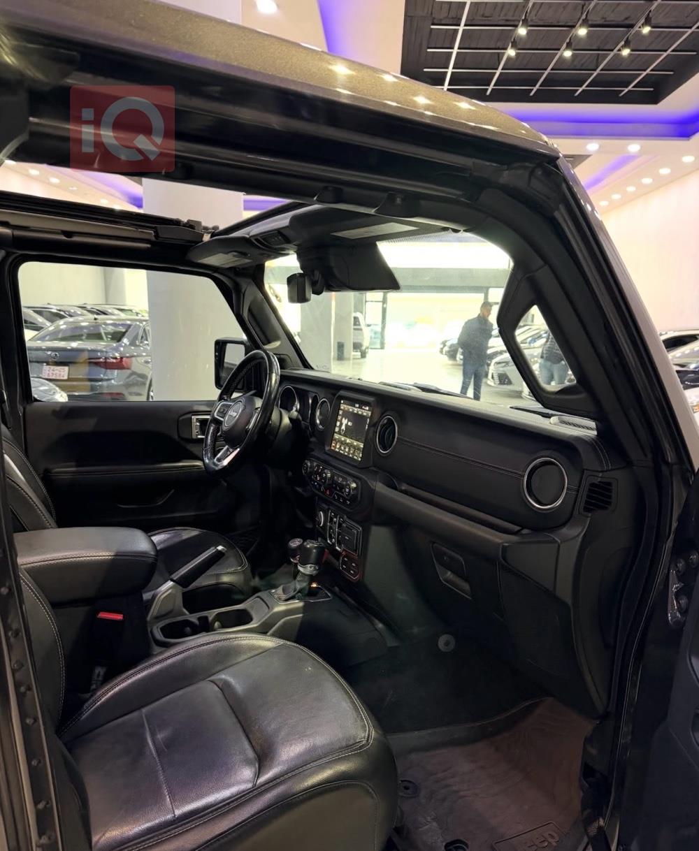 جیپ رانگلەر